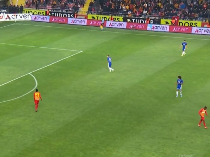 Kayseri Kadir Has Stadyumu Saha İçi Reklam Çalışması