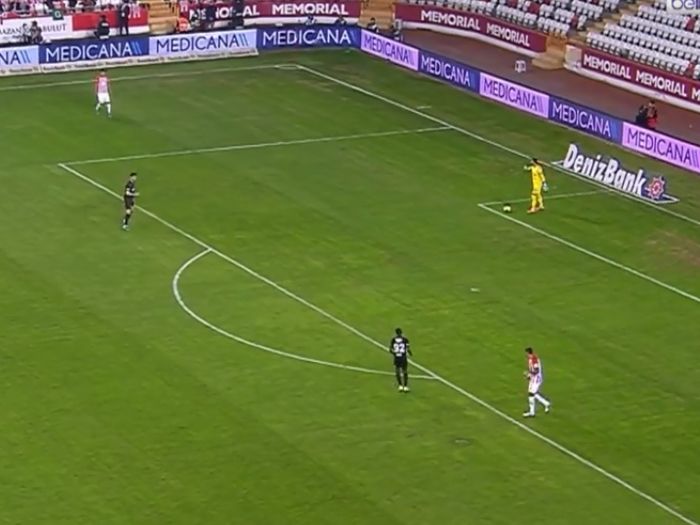 Antalya Stadyumu Saha İçi Reklam Çalışması