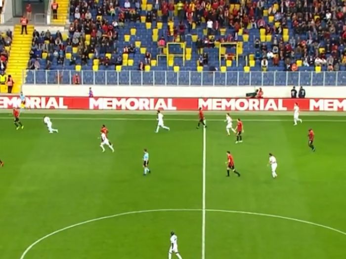 Eryaman Stadyumu Saha İçi Reklam Çalışması