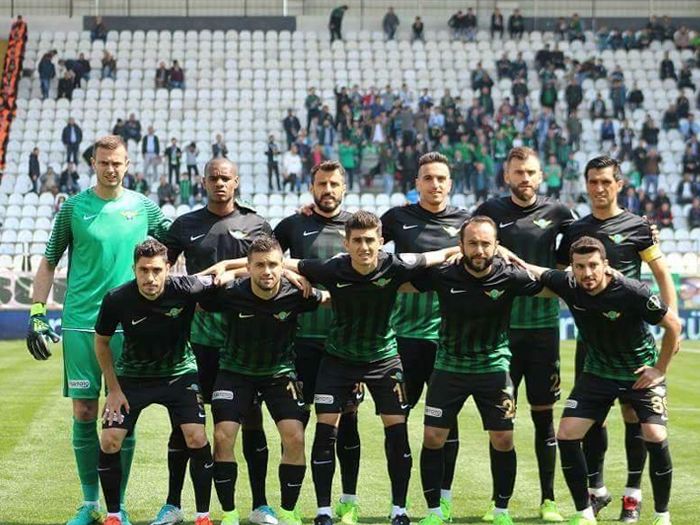 19 Mayıs Stadyumu Saha İçi Reklam Çalışması