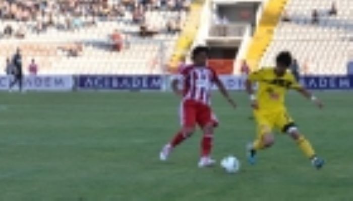 Sivas 4 Eylül Stadyumu Saha İçi Reklam Çalışması
