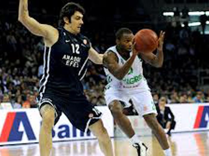 Avrupa Ligi basketbol sezonu karşılaşmaları Saha İçi Reklam Çalışması