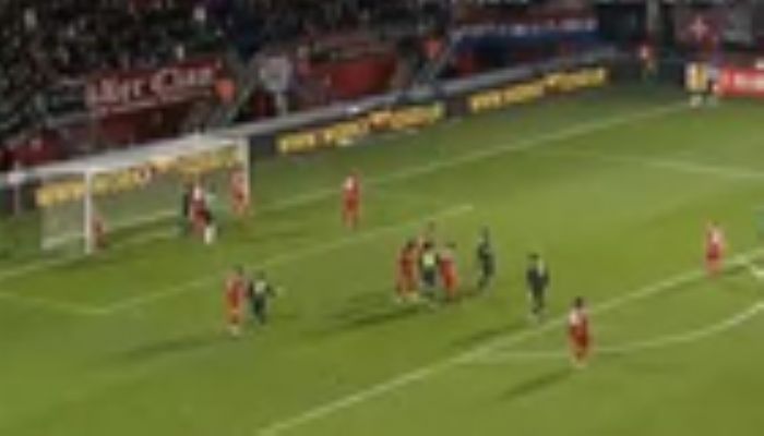 FC Twente - Fenerbahçe Saha İçi Reklam Çalışması