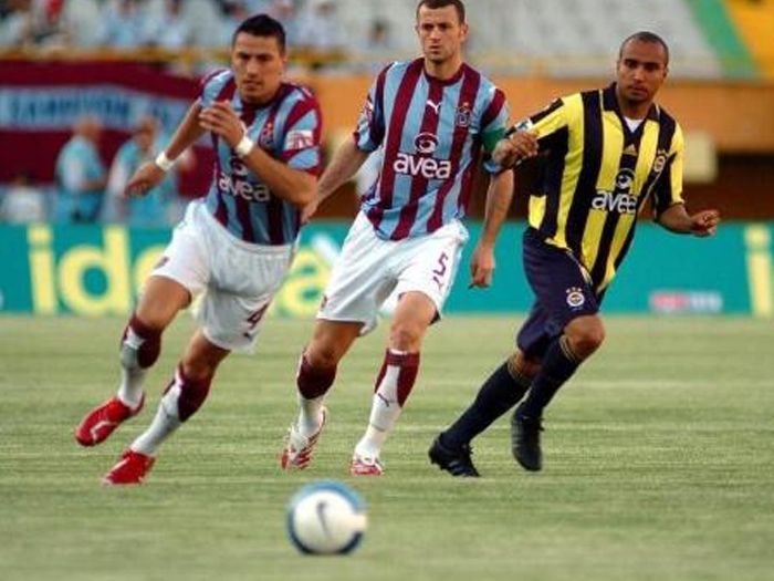 Fenerbahçe - Trabzonspor  İzmir Atatürk Stadyumu Saha İçi Reklam Çalışması