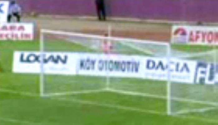 Ordu 19 Eylül Stadyumu Saha İçi Reklam Çalışması