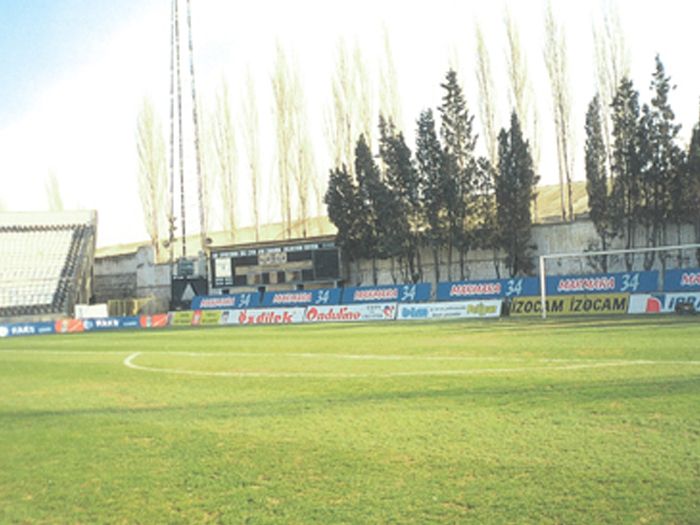 Göztepe - Altay İzmir Alsancak  Saha İçi Reklam Çalışması